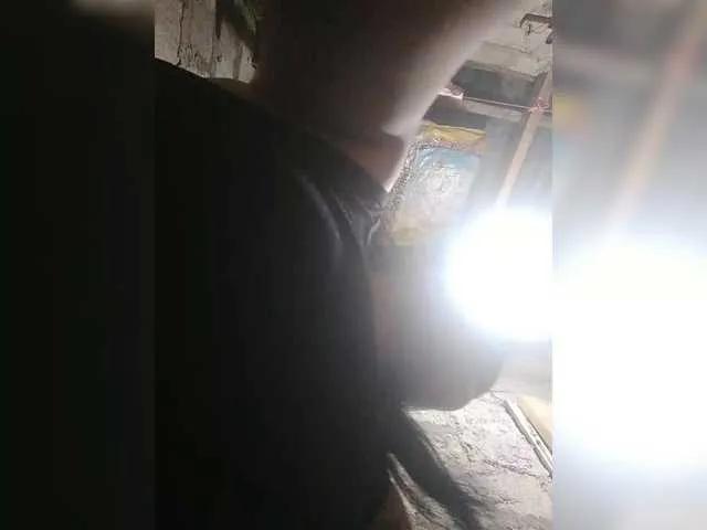 Offline JuicyKittie on BongaCams