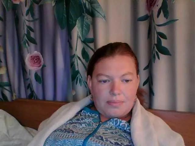 Offline Juliamad on BongaCams