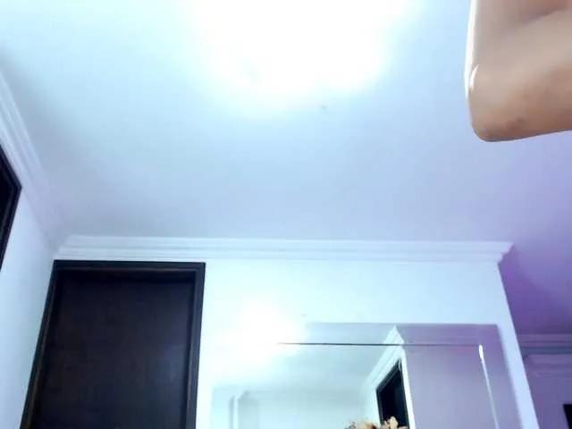 Offline julietjohnson on BongaCams