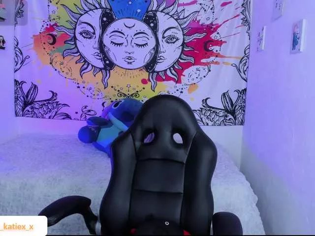 Freechat Just-katiex on BongaCams