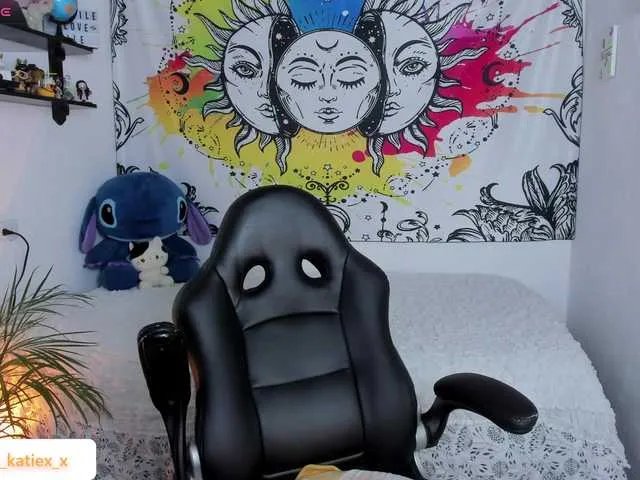 Freechat Just-katiex on BongaCams