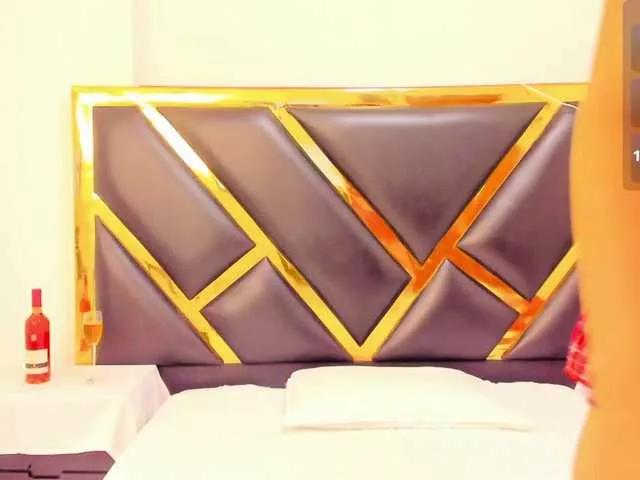 Offline kailysweet1 on BongaCams