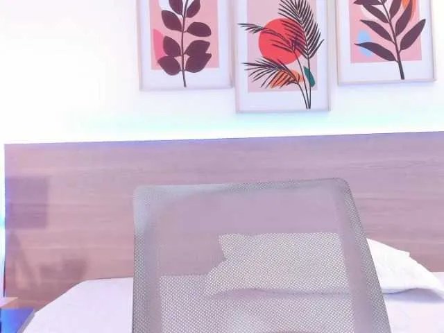 Offline kareena-basu on BongaCams