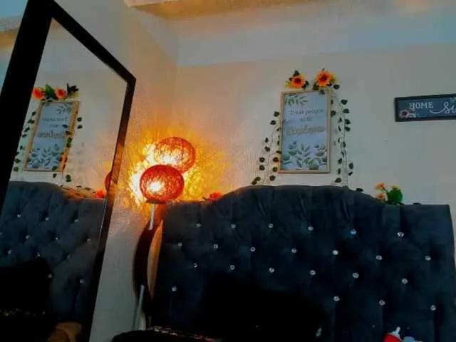 Offline karol-rose on BongaCams