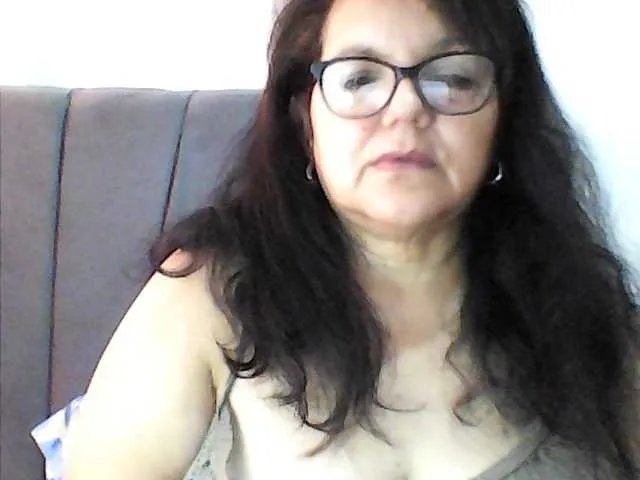 Offline kassandra02 on BongaCams