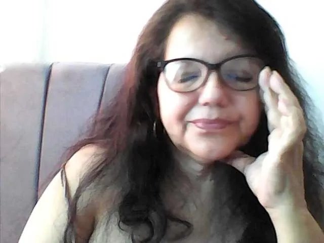 Offline kassandra02 on BongaCams