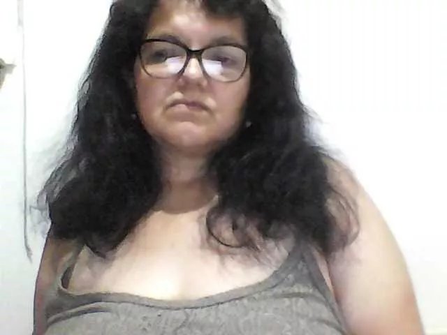Offline kassandra02 on BongaCams