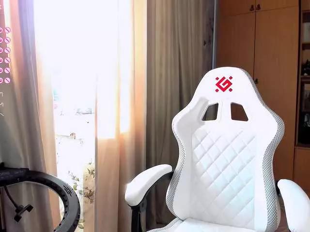 Offline kikiiimorazzz on BongaCams