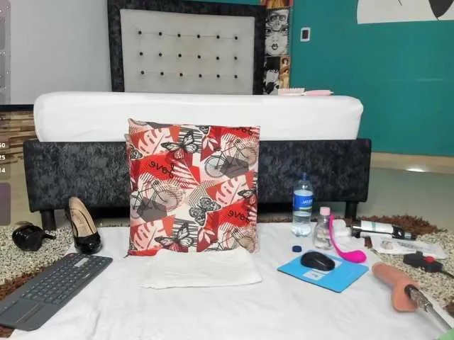 Kinky-polar on BongaCams 