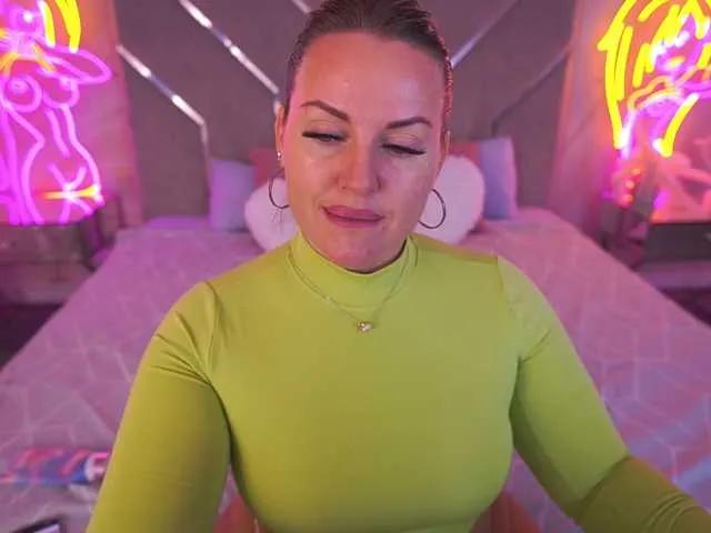 Offline KiraCandyS on BongaCams