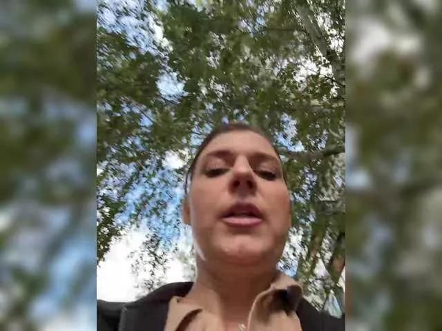 Offline KotiMrrr on BongaCams