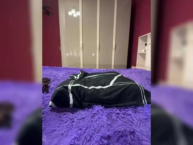 Offline krismiPh on BongaCams