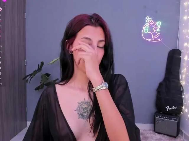 Offline Labrikaa on BongaCams