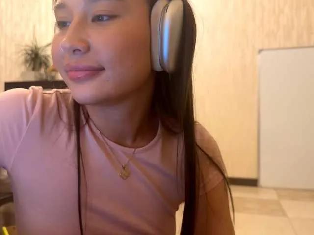 LakishaYanish on BongaCams
