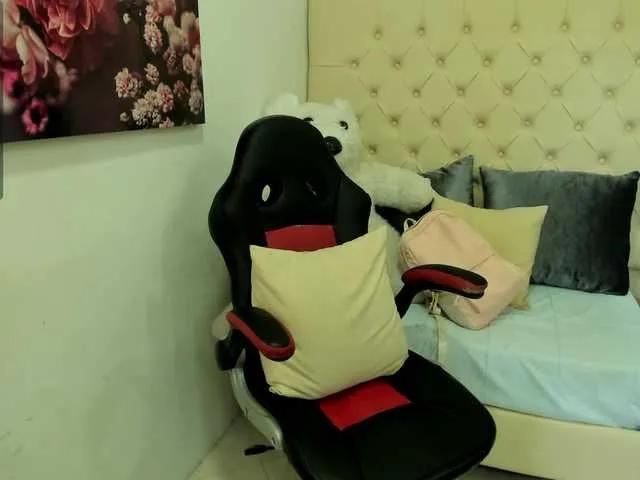 Offline larispark on BongaCams