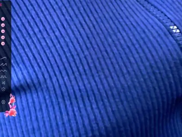 Offline LauraBess on BongaCams