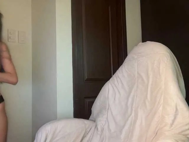 Freechat Laylac on BongaCams