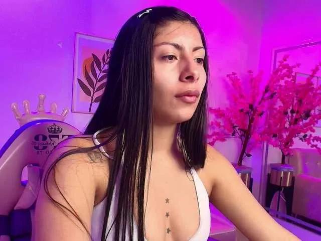 Offline Leia-laurent on BongaCams