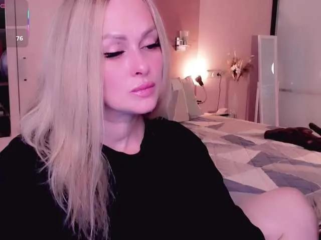 Offline LibbyNora on BongaCams