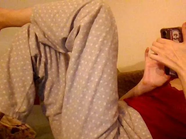 Offline lily133 on BongaCams