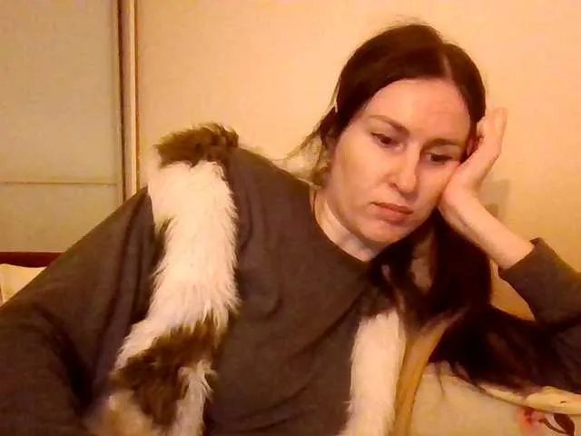 Offline lily133 on BongaCams