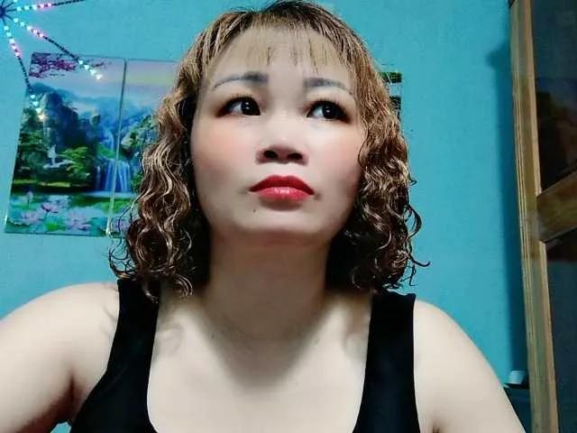 Freechat Linhanhsex2k on BongaCams