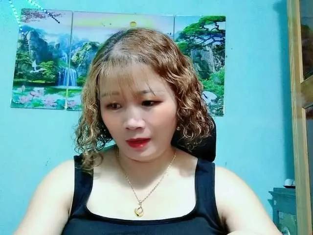 Freechat Linhanhsex2k on BongaCams