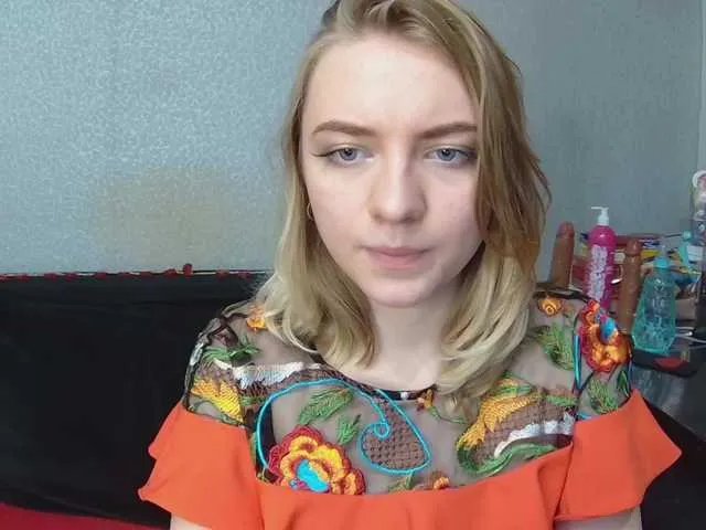 Offline LinkaMalinka on BongaCams