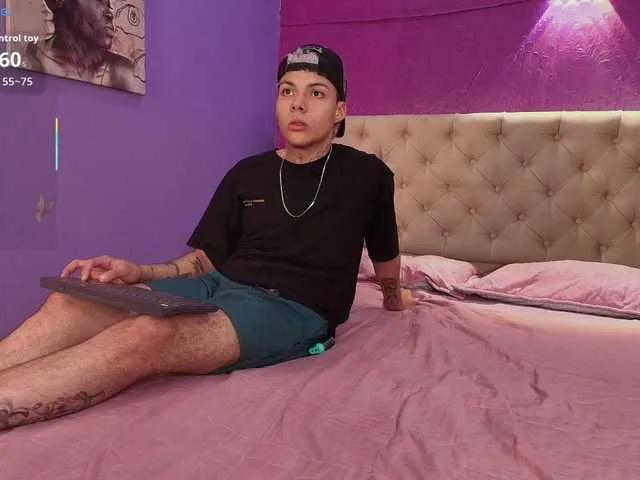 Offline LittleCheerry on BongaCams