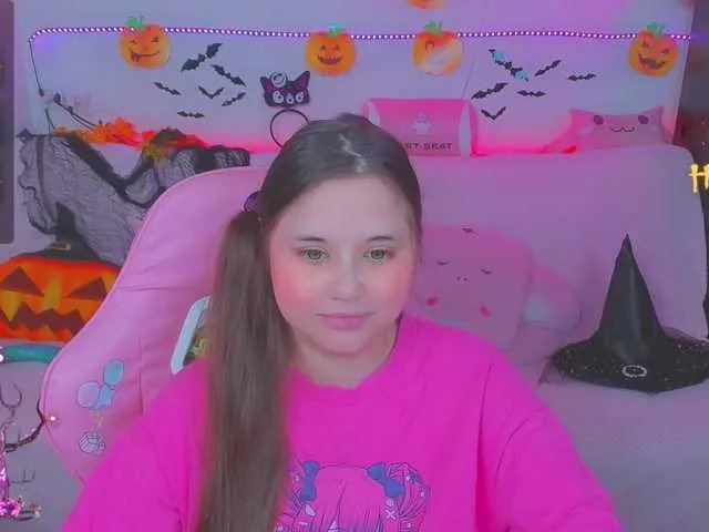 Freechat LittleKitsune on BongaCams