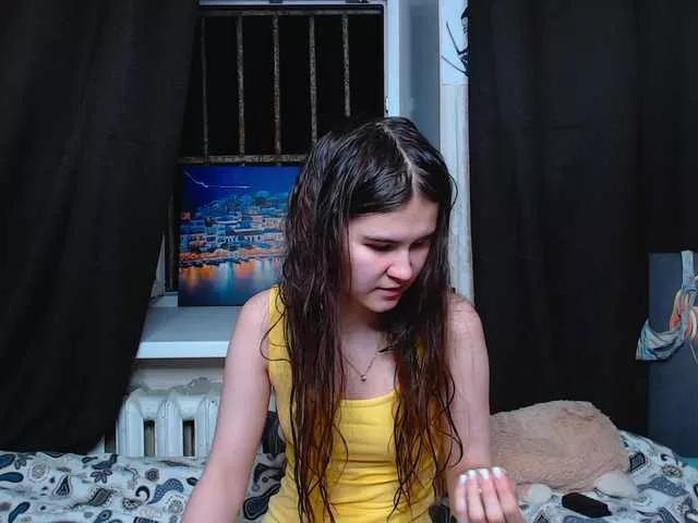 Offline littleowlx on BongaCams