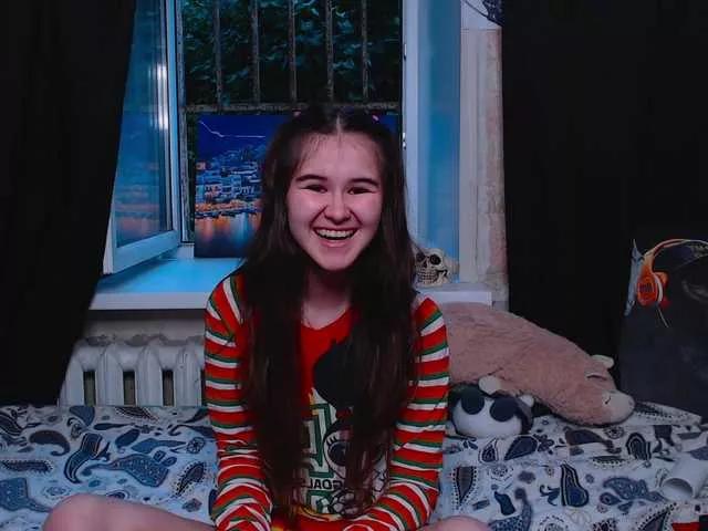 Offline littleowlx on BongaCams