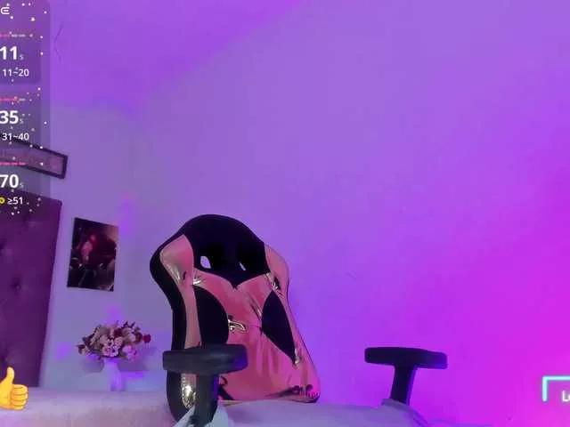 Offline Lola-wish on BongaCams