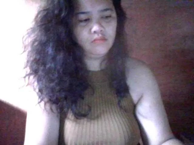 Offline LovelyShaxxx3 on BongaCams