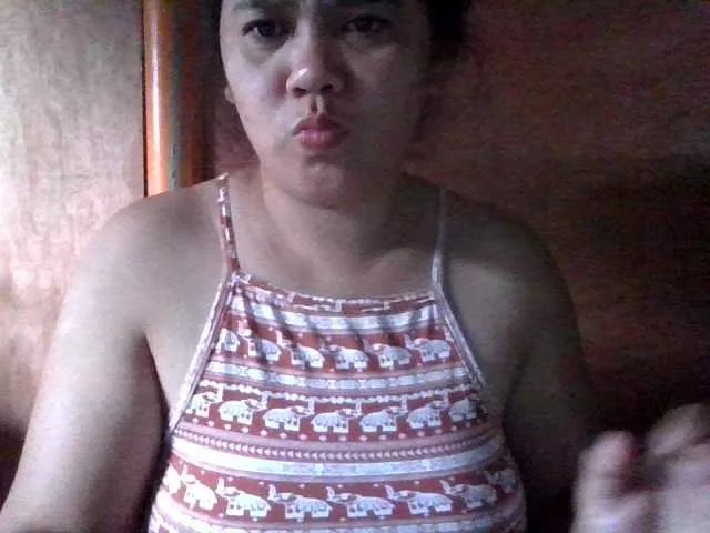 Offline LovelyShaxxx3 on BongaCams