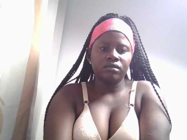 Freechat Loviepaula on BongaCams