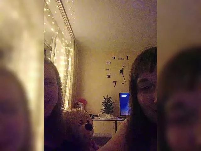 Offline Lubov95 on BongaCams