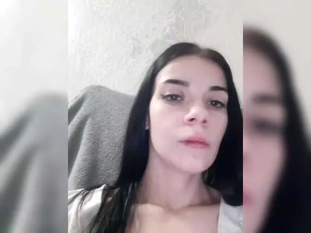 Freechat Luna29a on BongaCams