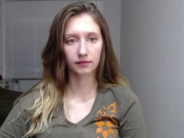 Offline LUNAdream on BongaCams