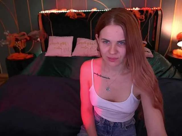 Offline LunaLicks on BongaCams