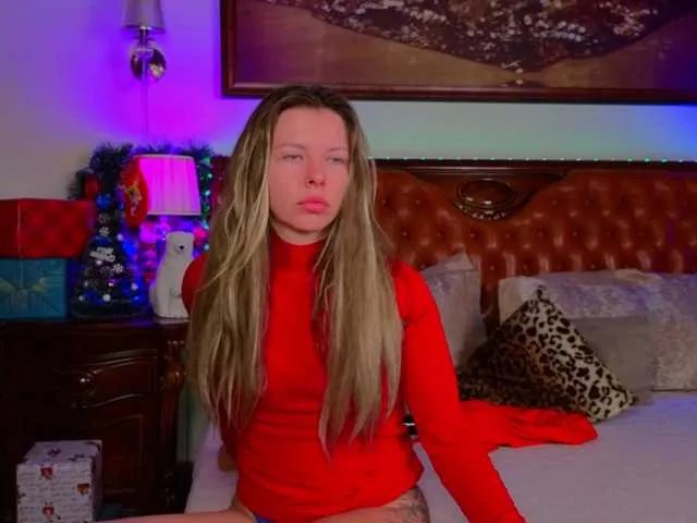 Offline LunaRishi on BongaCams