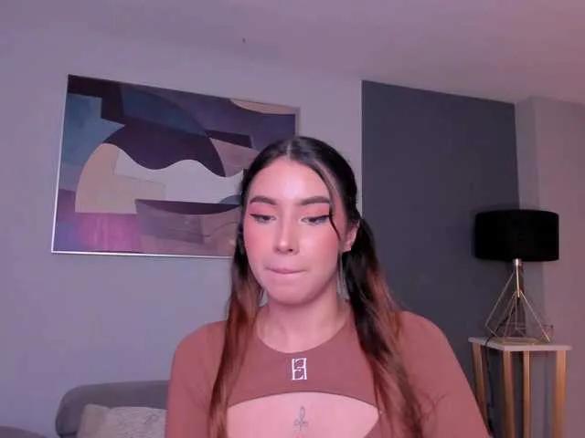 Offline MaddisonCollins on BongaCams