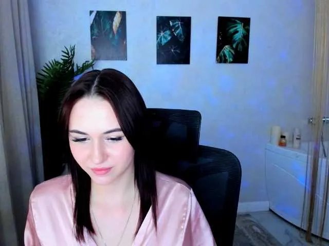 Offline MakeYouHappy on BongaCams