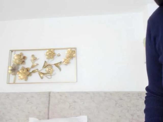 malakk — I love when the energy turns on little by little... when desire mixes with respect and connection