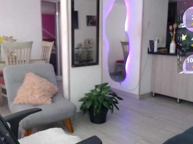 Freechat Mara- on BongaCams