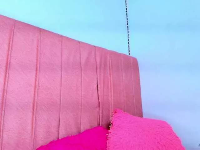 Freechat margiestrongg303av on BongaCams