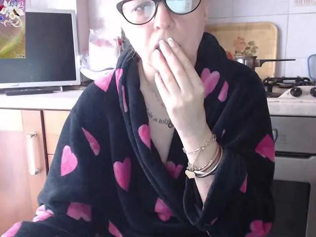 martachatte19 on BongaCams