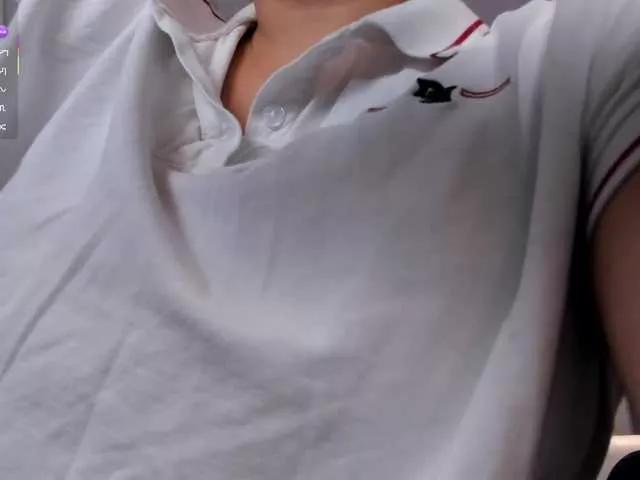 Offline martinnaBonet on BongaCams