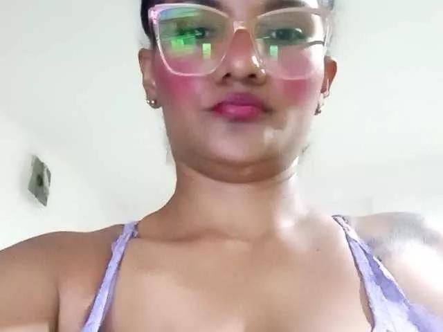 Offline Mayito-love- on BongaCams