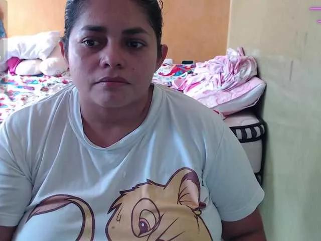 Offline mia-naughty on BongaCams